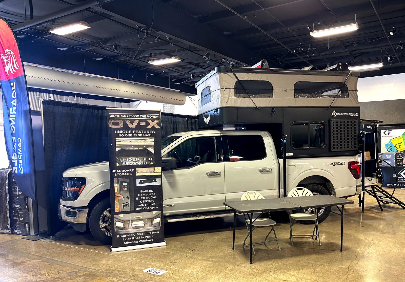 OV-X 5.5 truck topper camper