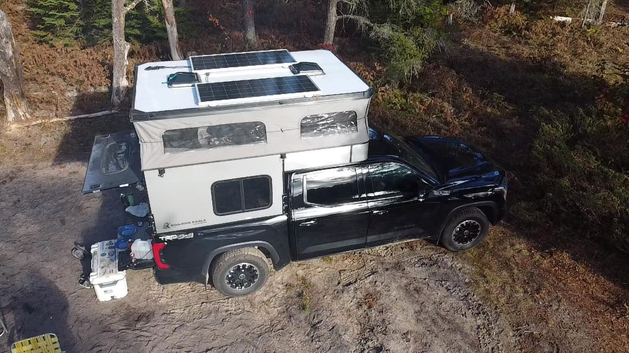 OV-X 5.5 truck topper camper