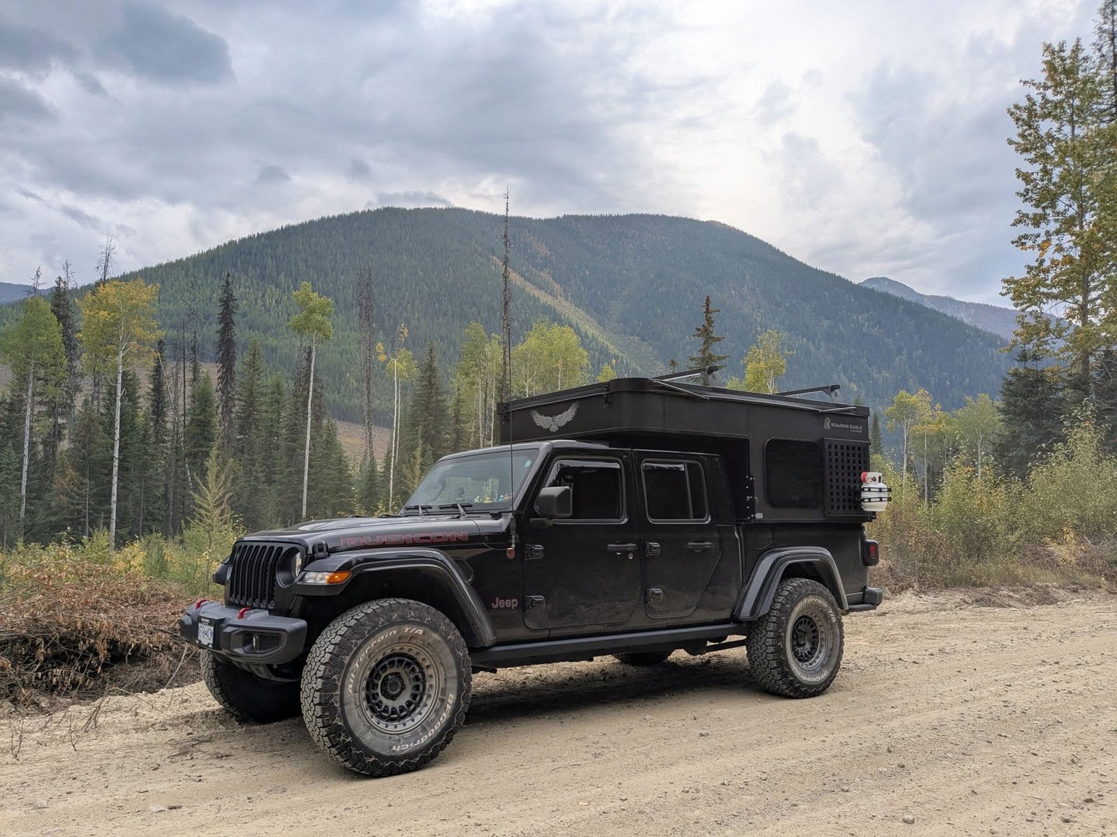 OV-X 6.0 truck topper camper